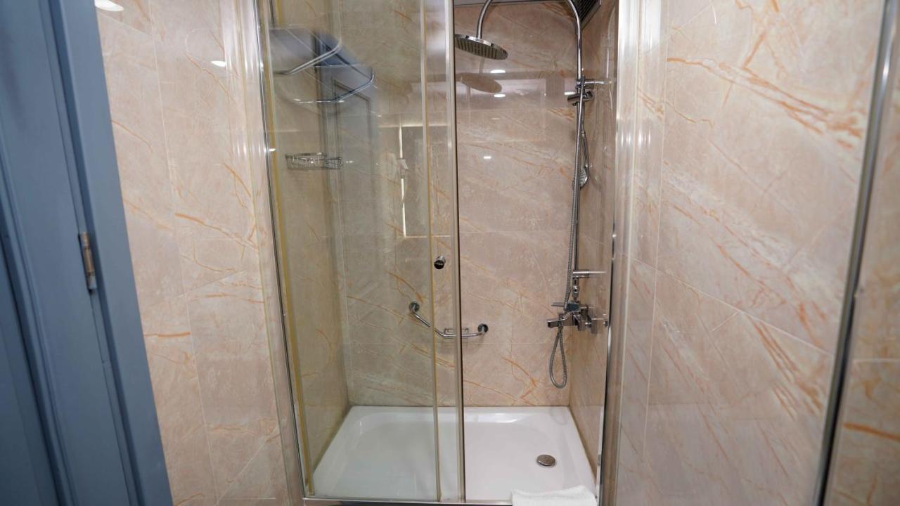 Aura Marina Hotel Istanbul Eksteriør bilde
